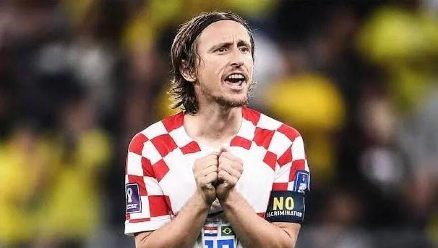 莱切vs维罗纳：班达、加洛首发，加利亚尔迪尼、焦瓦内出战