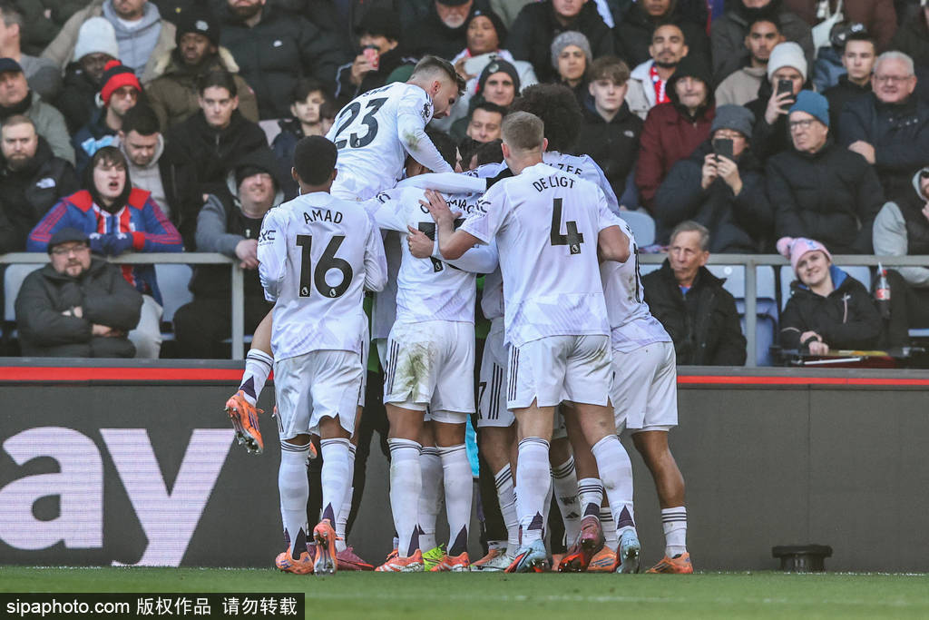 德甲前瞻：多特蒙德联赛主场不败，霍芬海姆进攻火力强劲